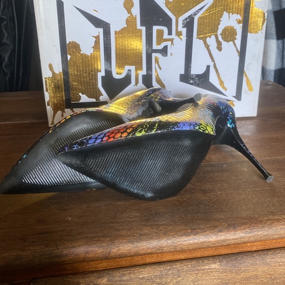 LFL Elektrik Pumps size 8.5 - Picture 2 of 6